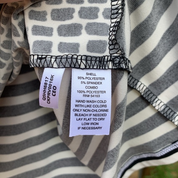 Calvin Klein Sleeveless Shell - Picture 4 of 4